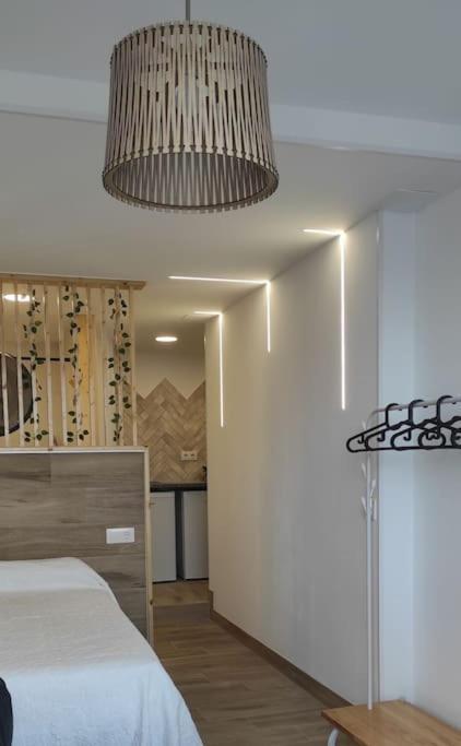 Estudio Con Balcon A 9min. Del Centro En Metro Apartament Sevilla